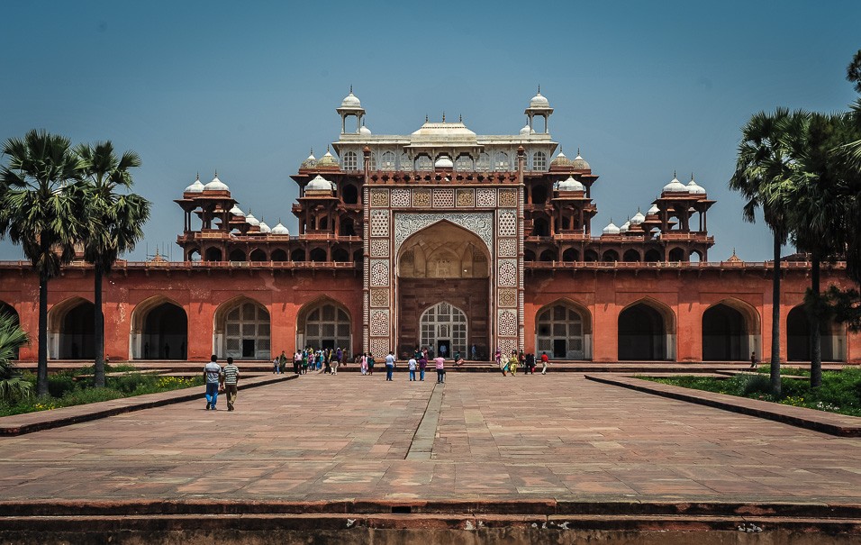 Taj Mahal máme za zády