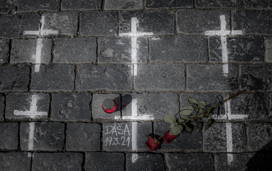 Křížky za zemřelé na Staromáku