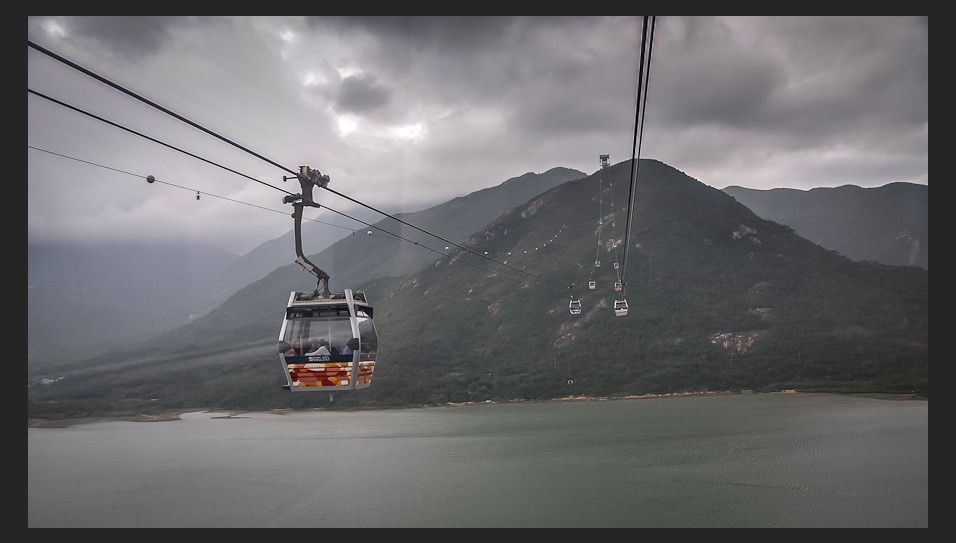 Lanovkou na chek lap kok