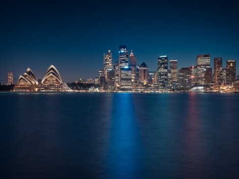 Sydney i s Operou