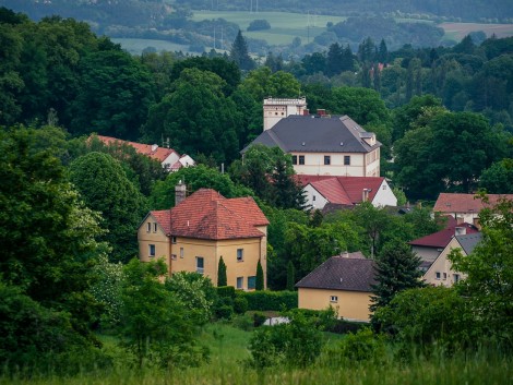 Pyšelský zámek od Lorety