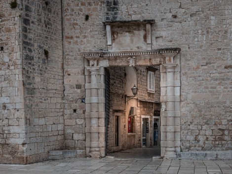 Vstupní brána do města Trogir